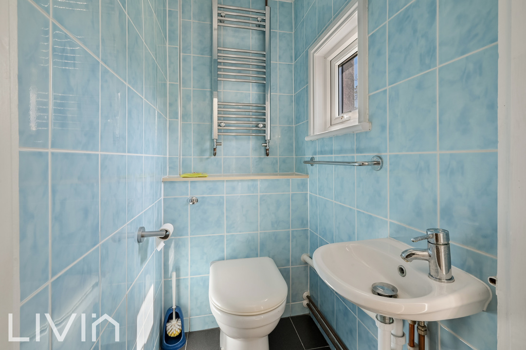 3 bed semi-detached house for sale in Elmwood Road, Croydon 12