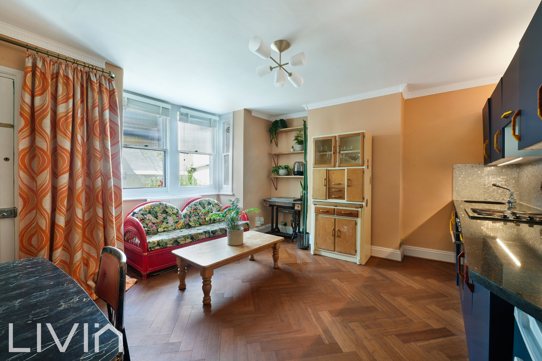 1 bed apartment to rent in Tanfield Road, Croydon 3