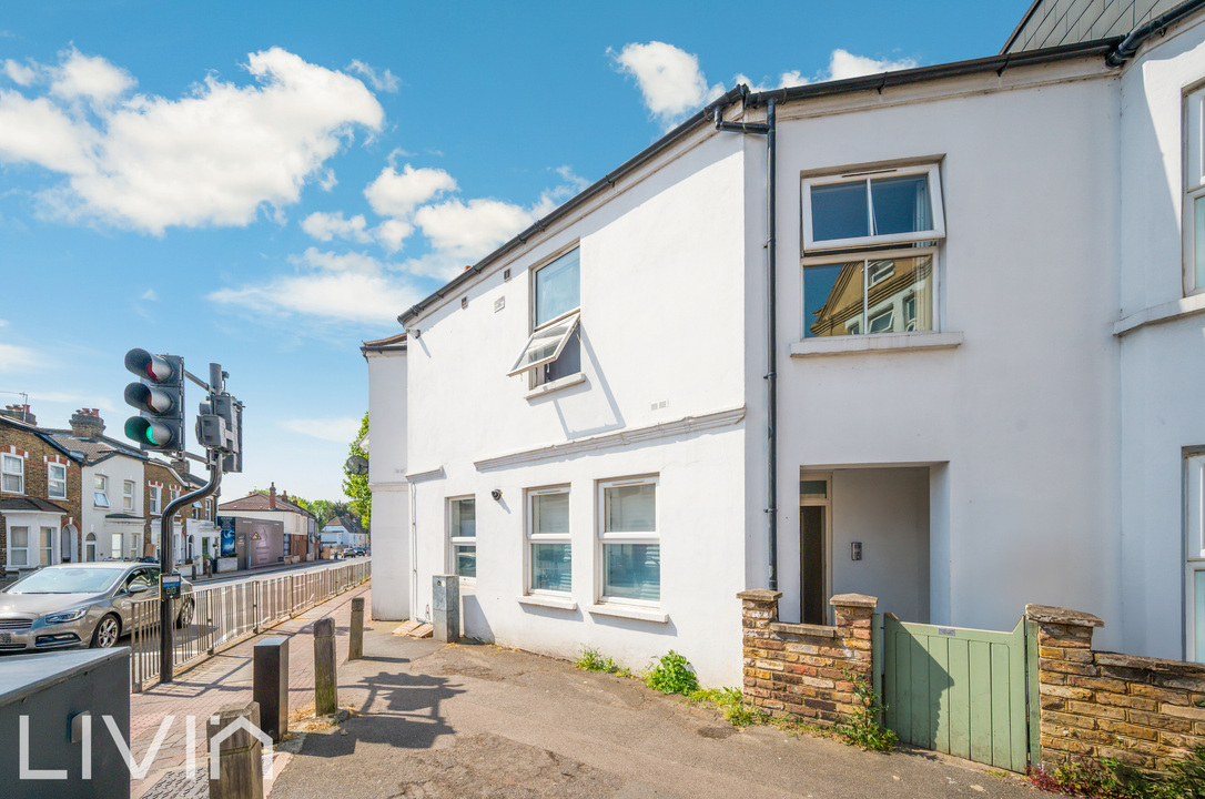 1 bed apartment for sale in Eardley Road, London  - Property Image 7