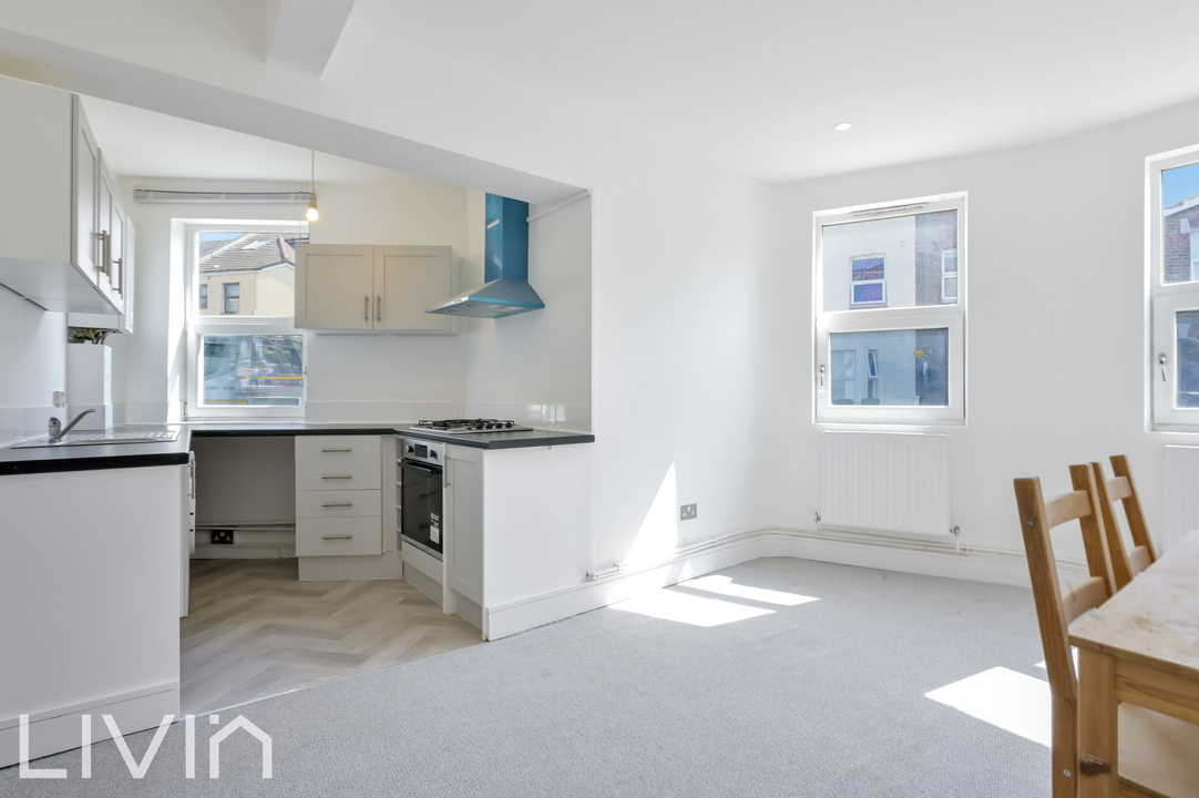 1 bed apartment for sale in Eardley Road, London, SW16