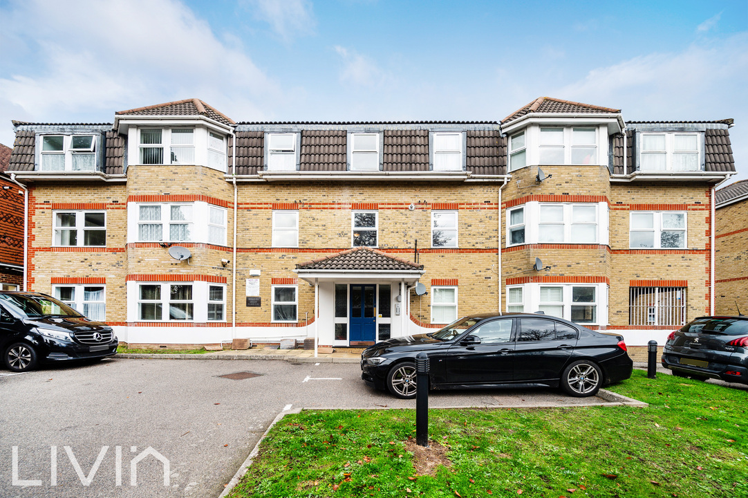 2 bed apartment for sale in St. Augustines Avenue, South Croydon, CR2 