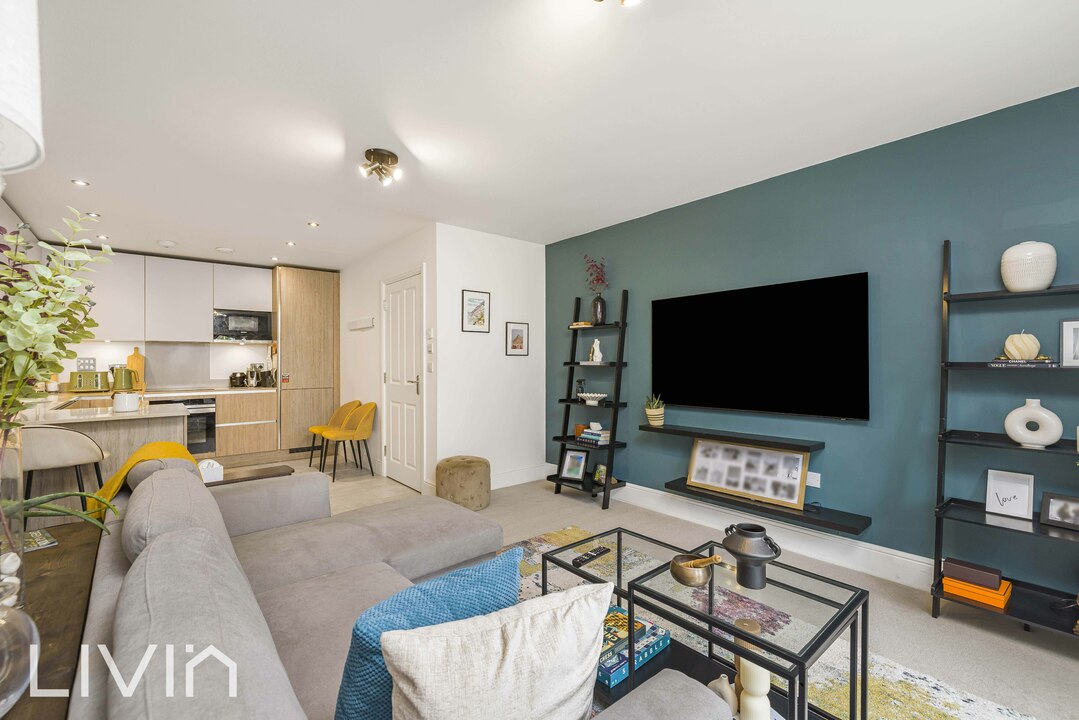 2 bed apartment for sale in Montague Road, Croydon  - Property Image 6