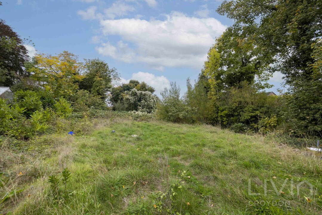 4 bed detached house for sale in Selcroft Road, Purley 2