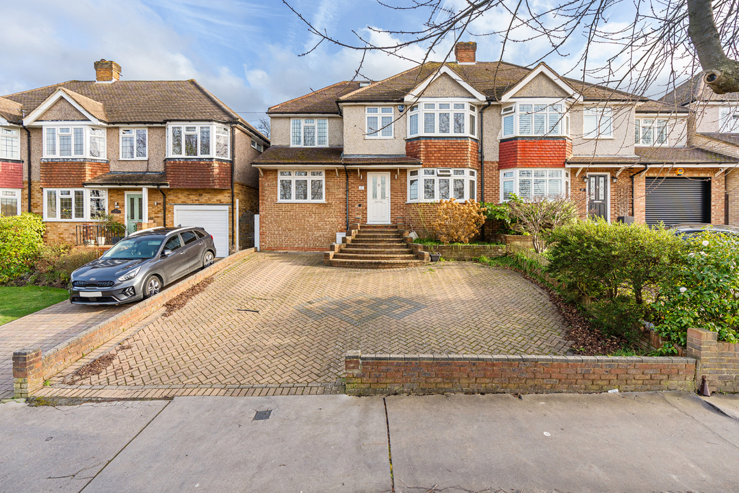 5 bed semi-detached house for sale in The Ruffetts, South Croydon - Property Image 1