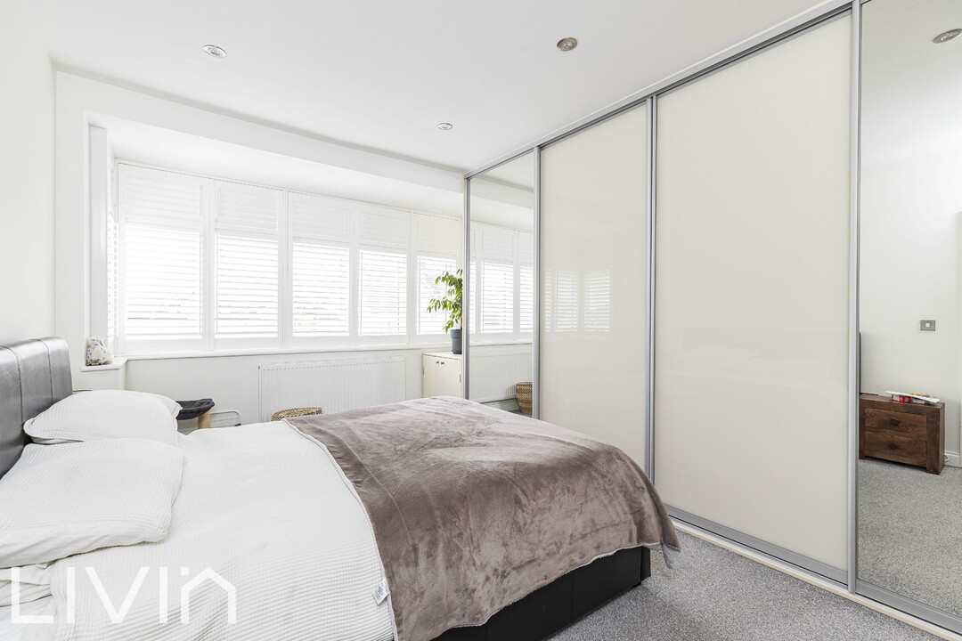 4 bed end of terrace house for sale in Falkland Park Avenue, South Norwood  - Property Image 18