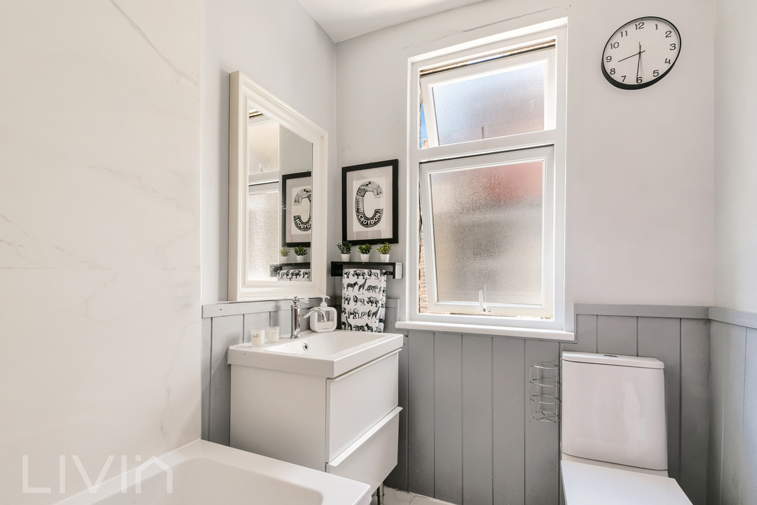 4 bed semi-detached house for sale in Godson Road, Croydon  - Property Image 15