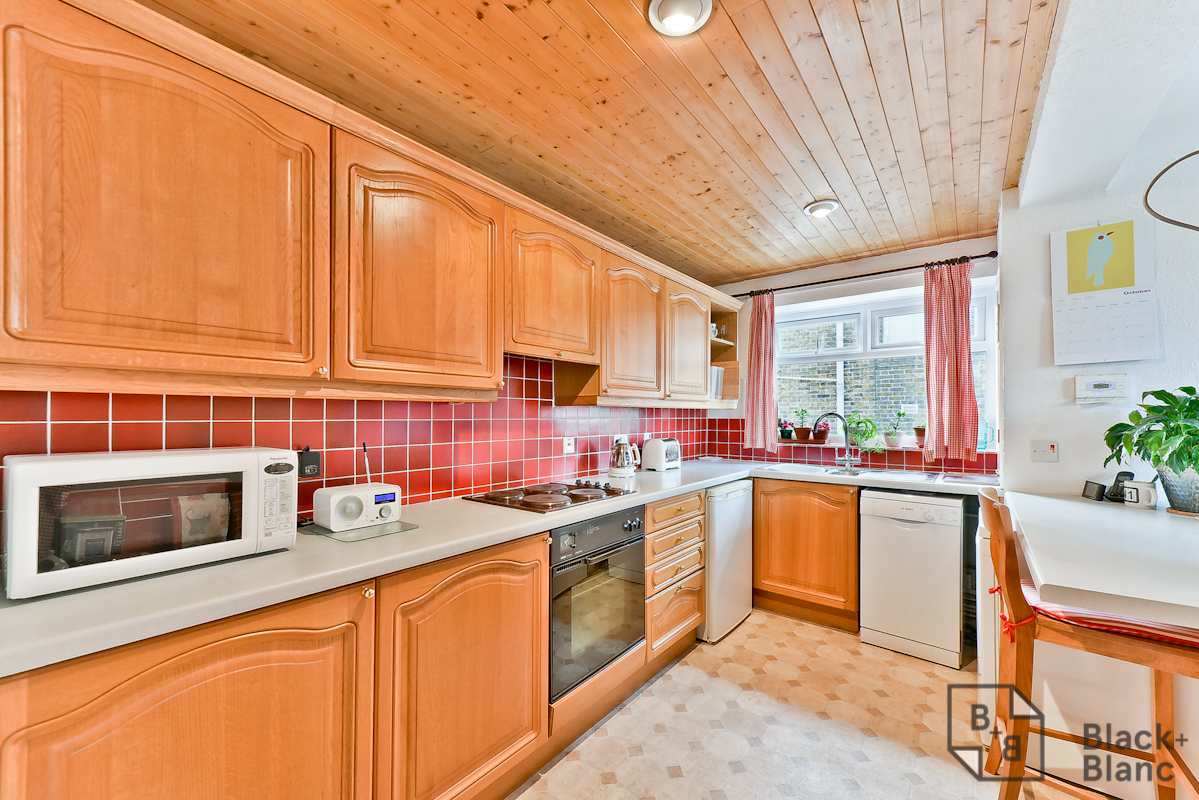 2 bed apartment for sale in Canning Road, Croydon  - Property Image 4