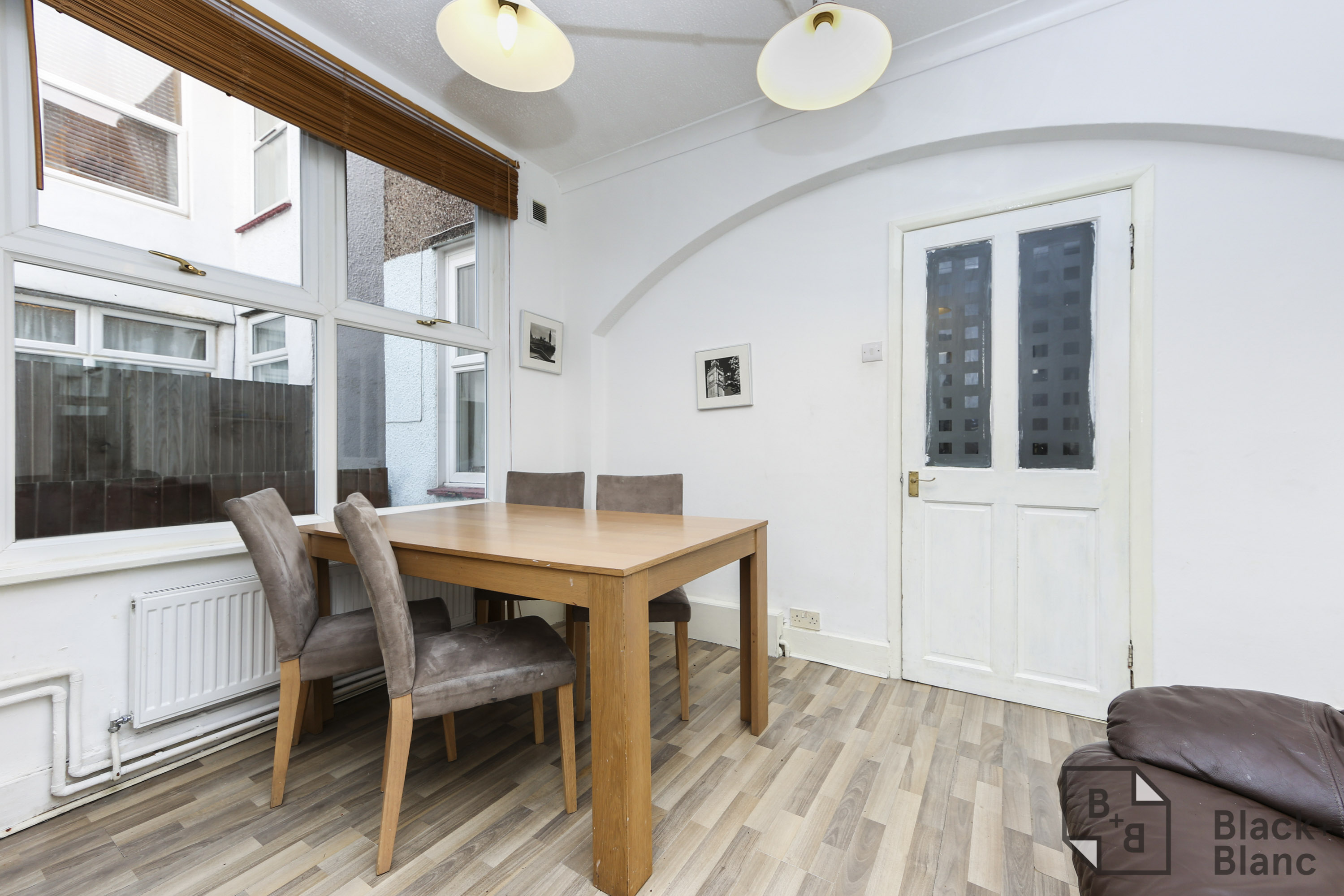 1 bed apartment for sale in Davidson Road, Croydon  - Property Image 3
