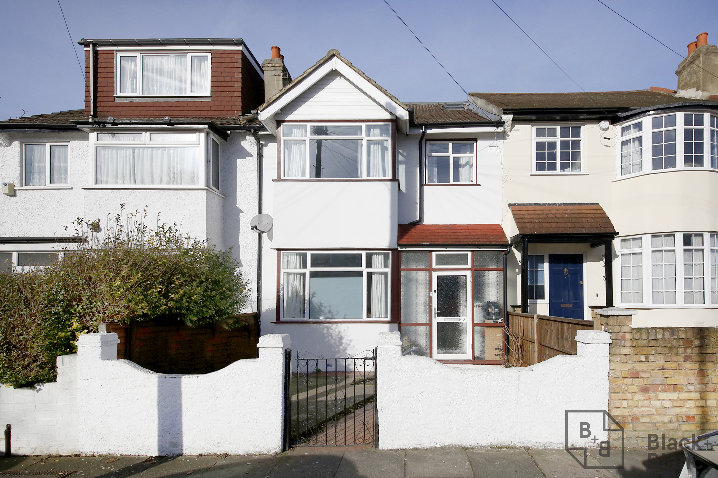 4 bed house for sale in Donnybrook Road, Streatham - Property Image 1