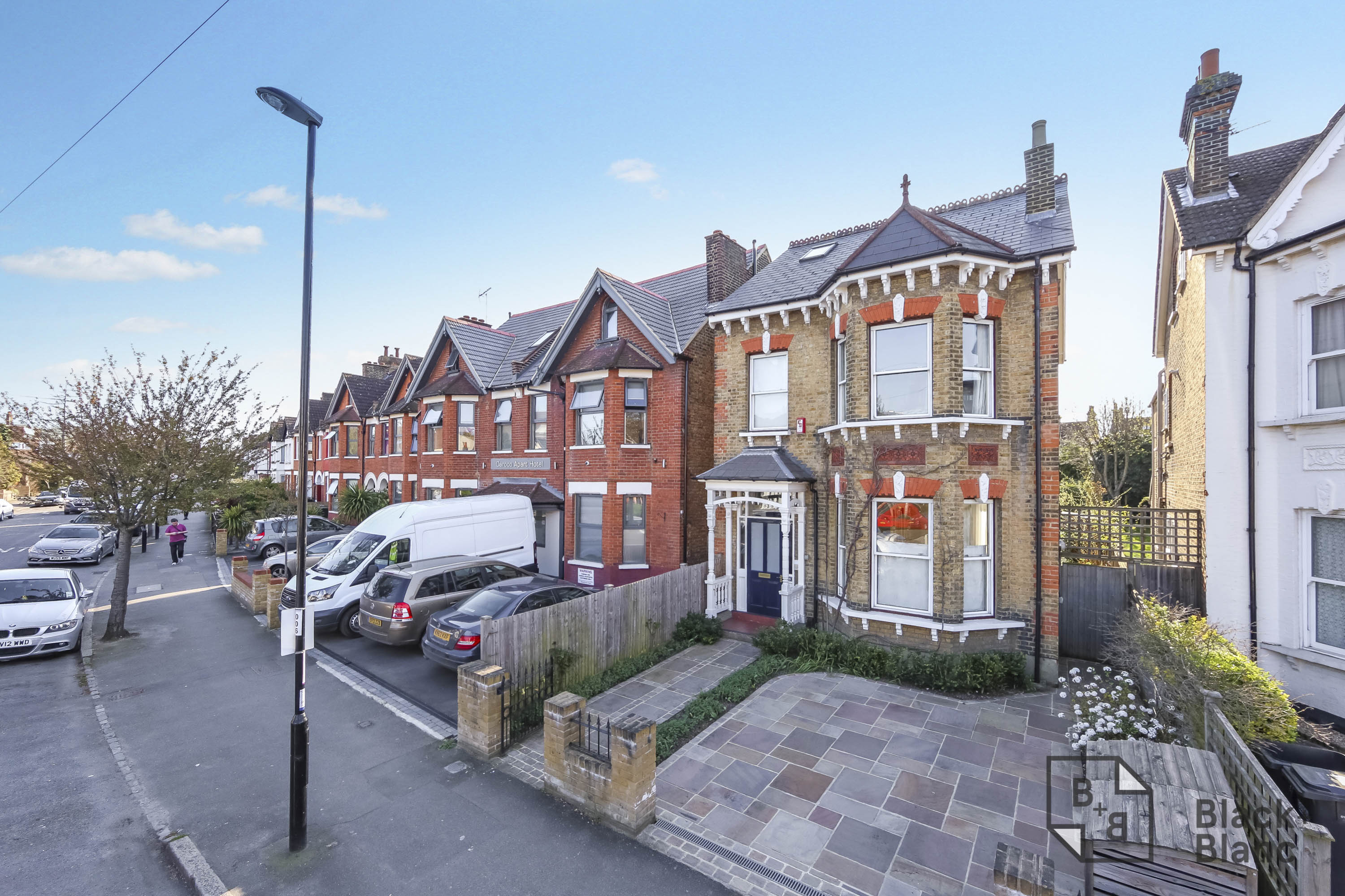 4 bed house for sale in Morland Avenue, Croydon  - Property Image 1