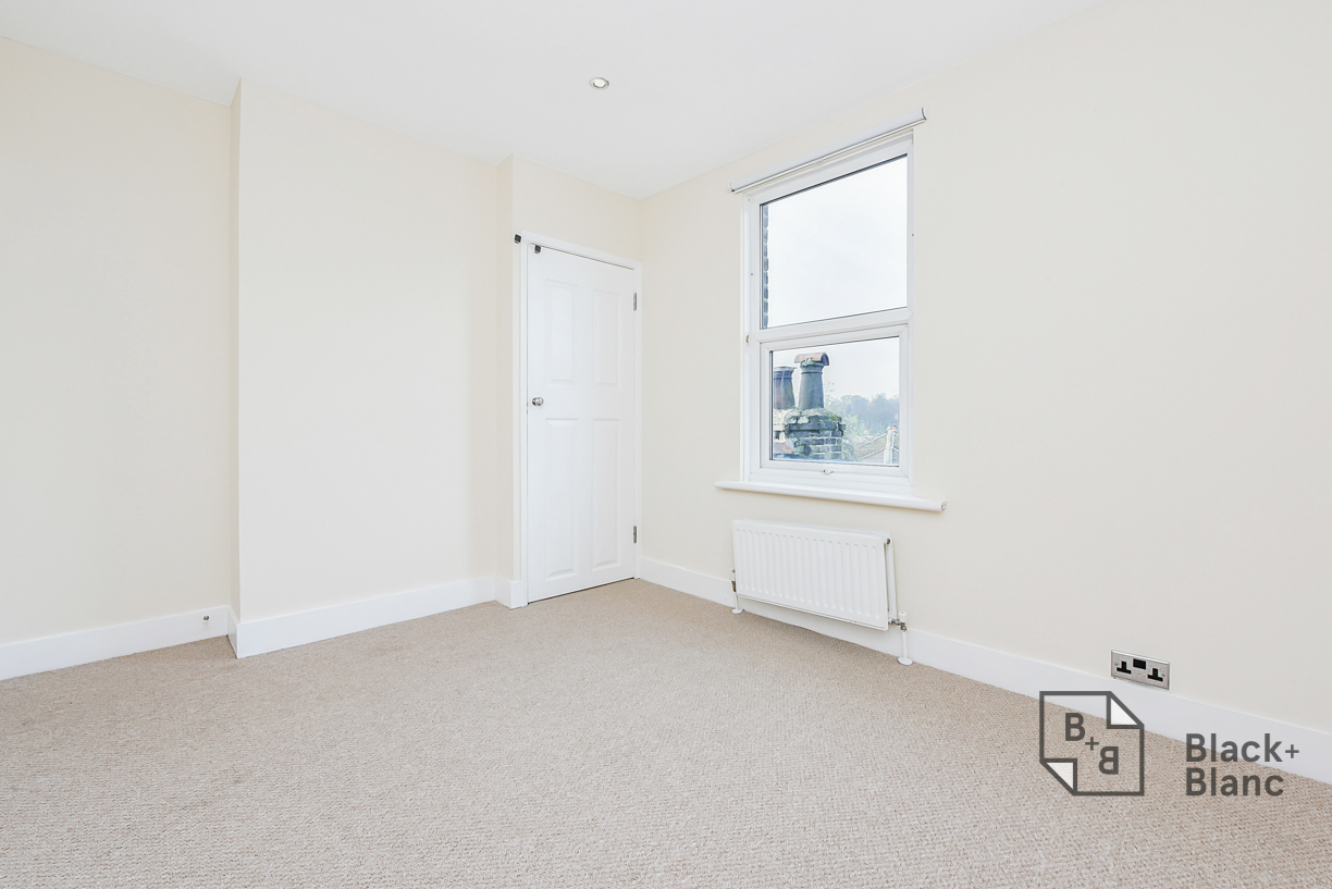 2 bed house to rent in St. Peters Street, South Croydon  - Property Image 8
