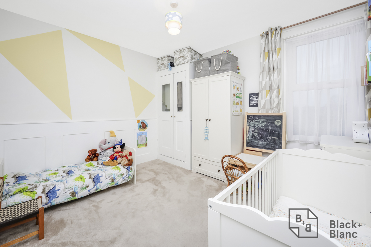2 bed house for sale in Elmers Road, London  - Property Image 7