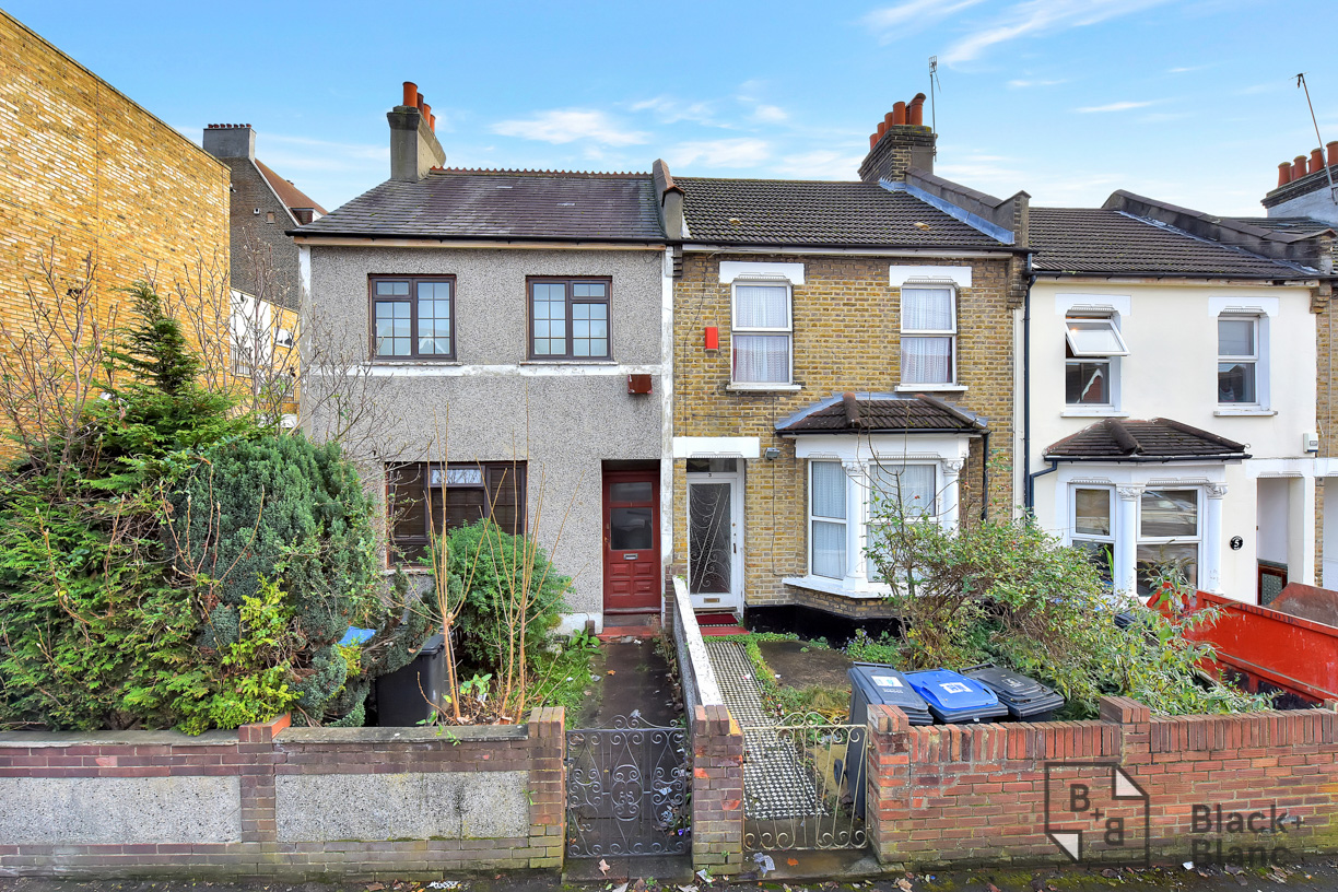3 bed house for sale in Greenside Road, Croydon, CR0