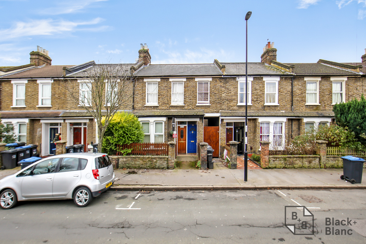 1 bed apartment for sale in Arundel Road, Croydon, CR0