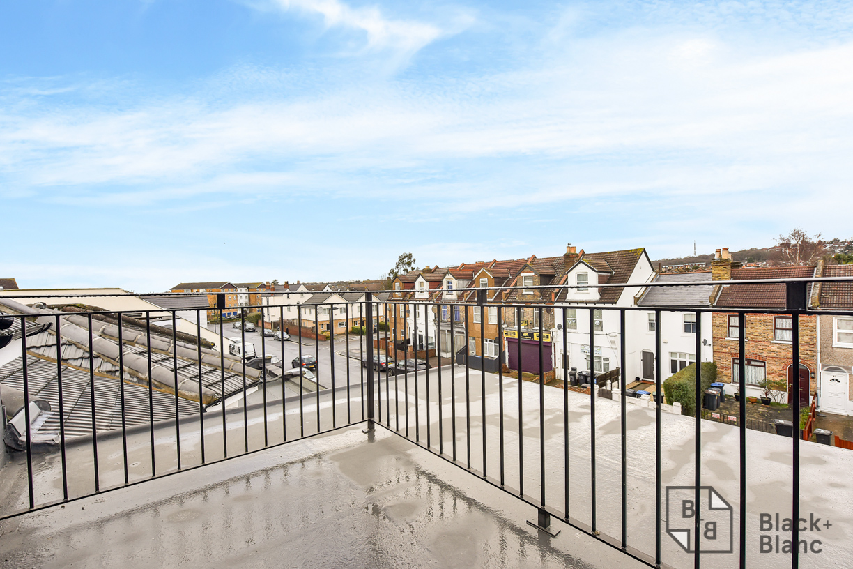 1 bed apartment for sale in Norbury Road, Thornton Heath  - Property Image 7