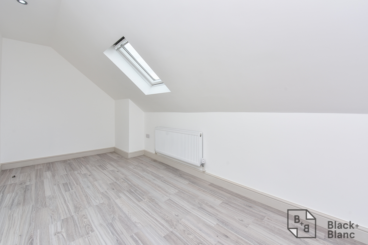 2 bed apartment for sale in Norbury Road, Thornton Heath  - Property Image 8
