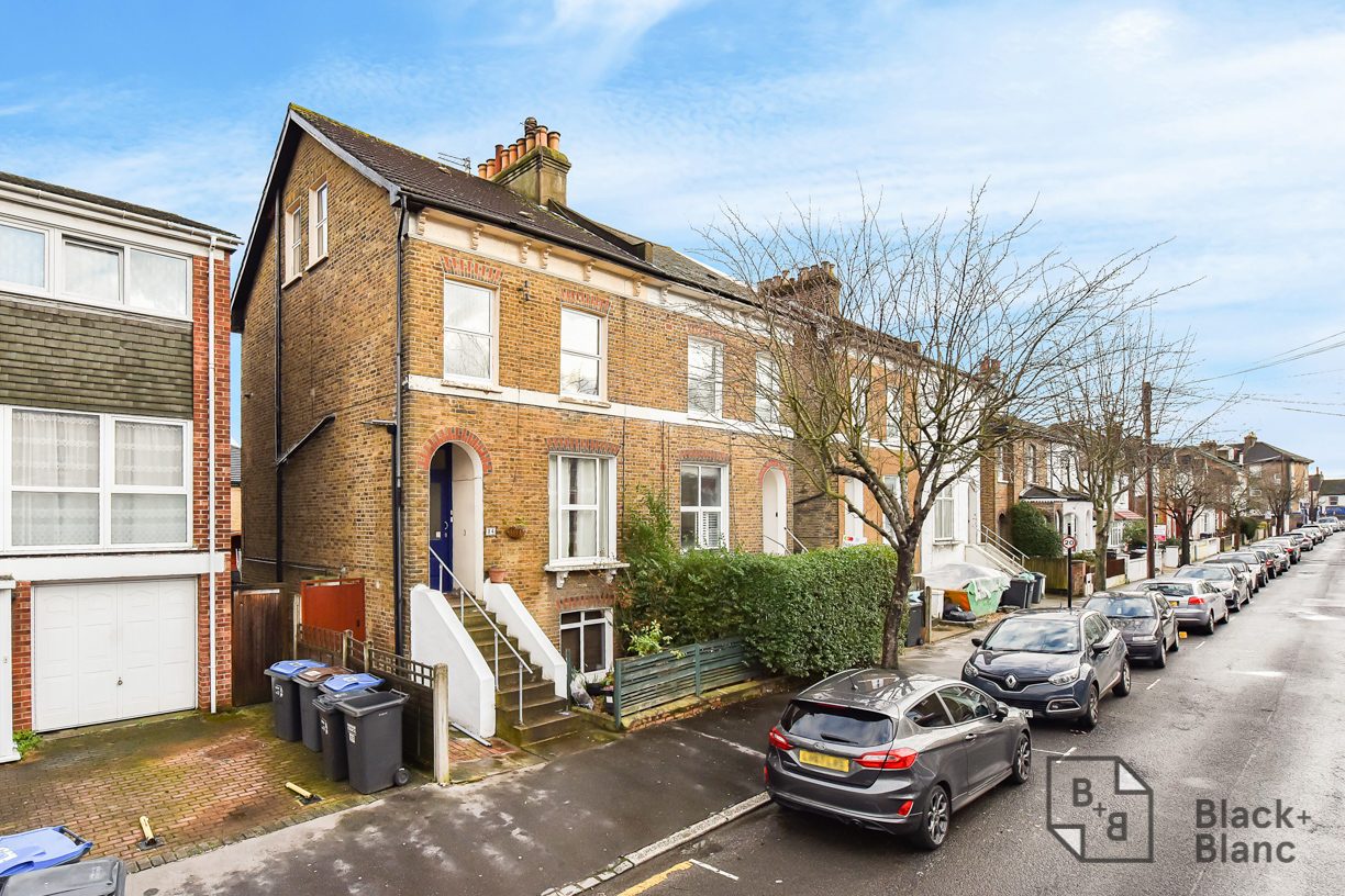 5 bed house for sale in Alexandra Road, Croydon  - Property Image 1