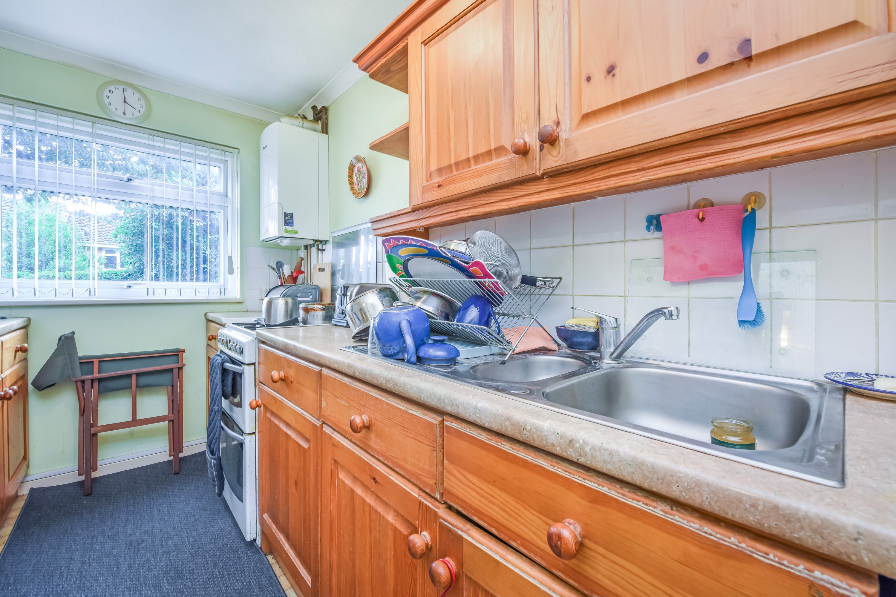 2 bed house for sale in Middlefields, Croydon  - Property Image 6