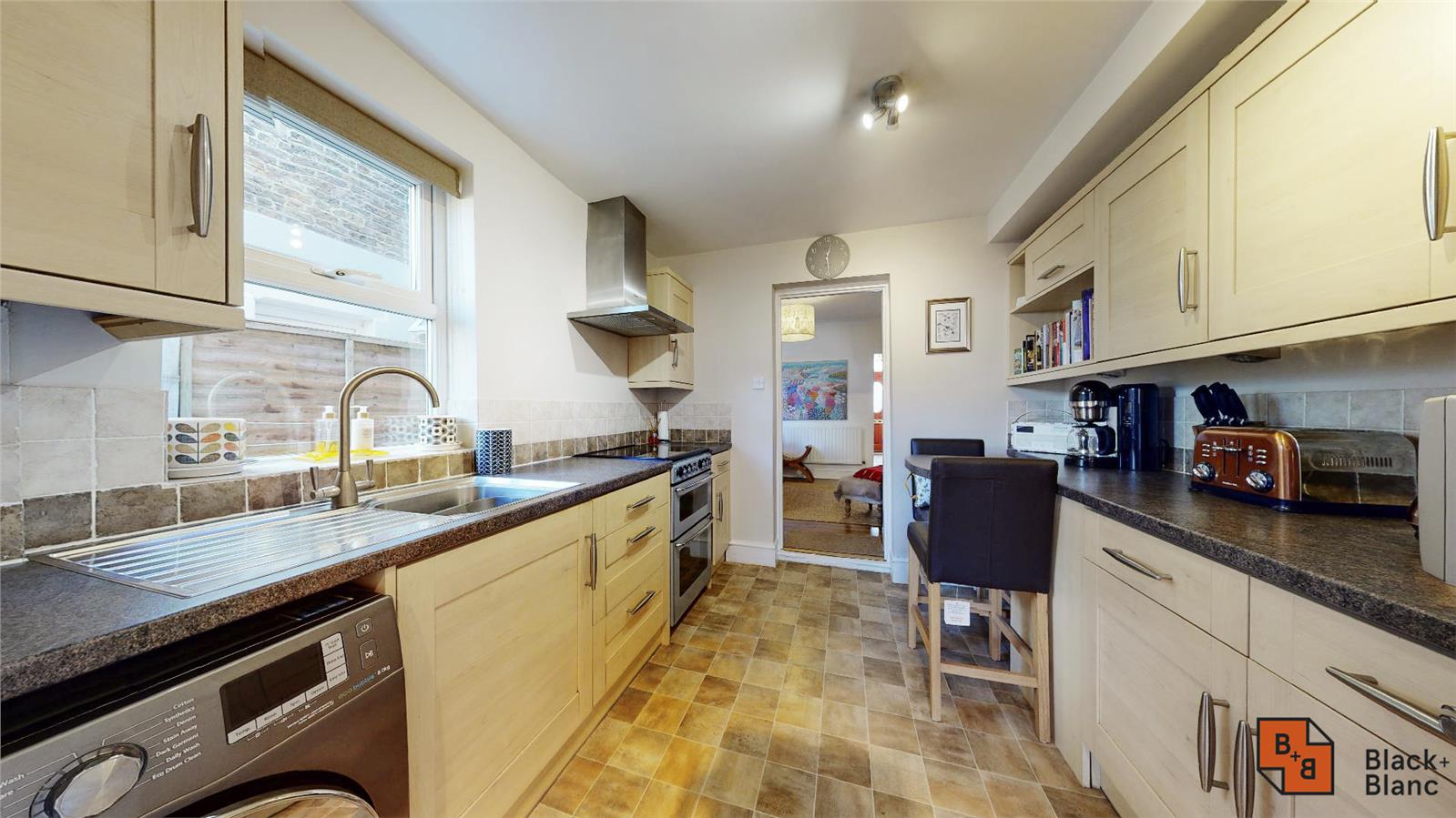 3 bed house for sale in Dominion Road, Croydon  - Property Image 5