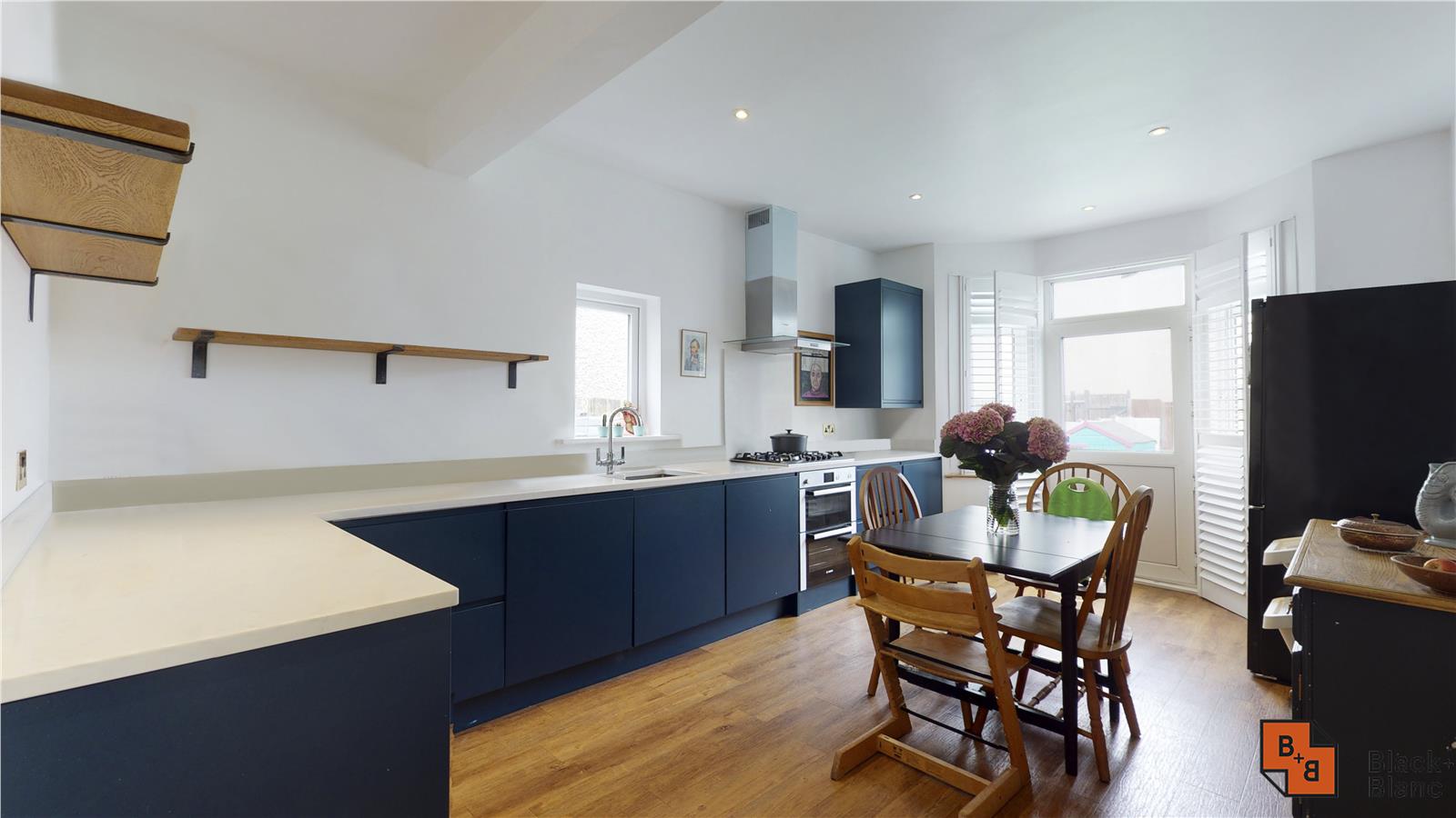 3 bed house for sale in Stretton Road, Croydon  - Property Image 2