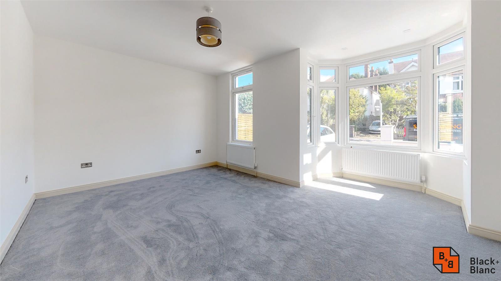 2 bed apartment for sale in Northampton Road, Croydon  - Property Image 4