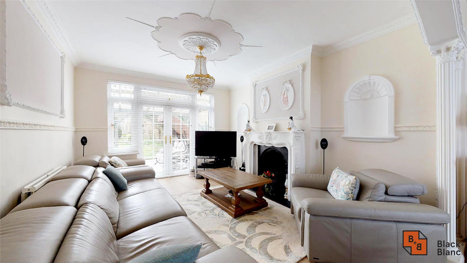 3 bed house for sale in Village Way, Beckenham  - Property Image 3