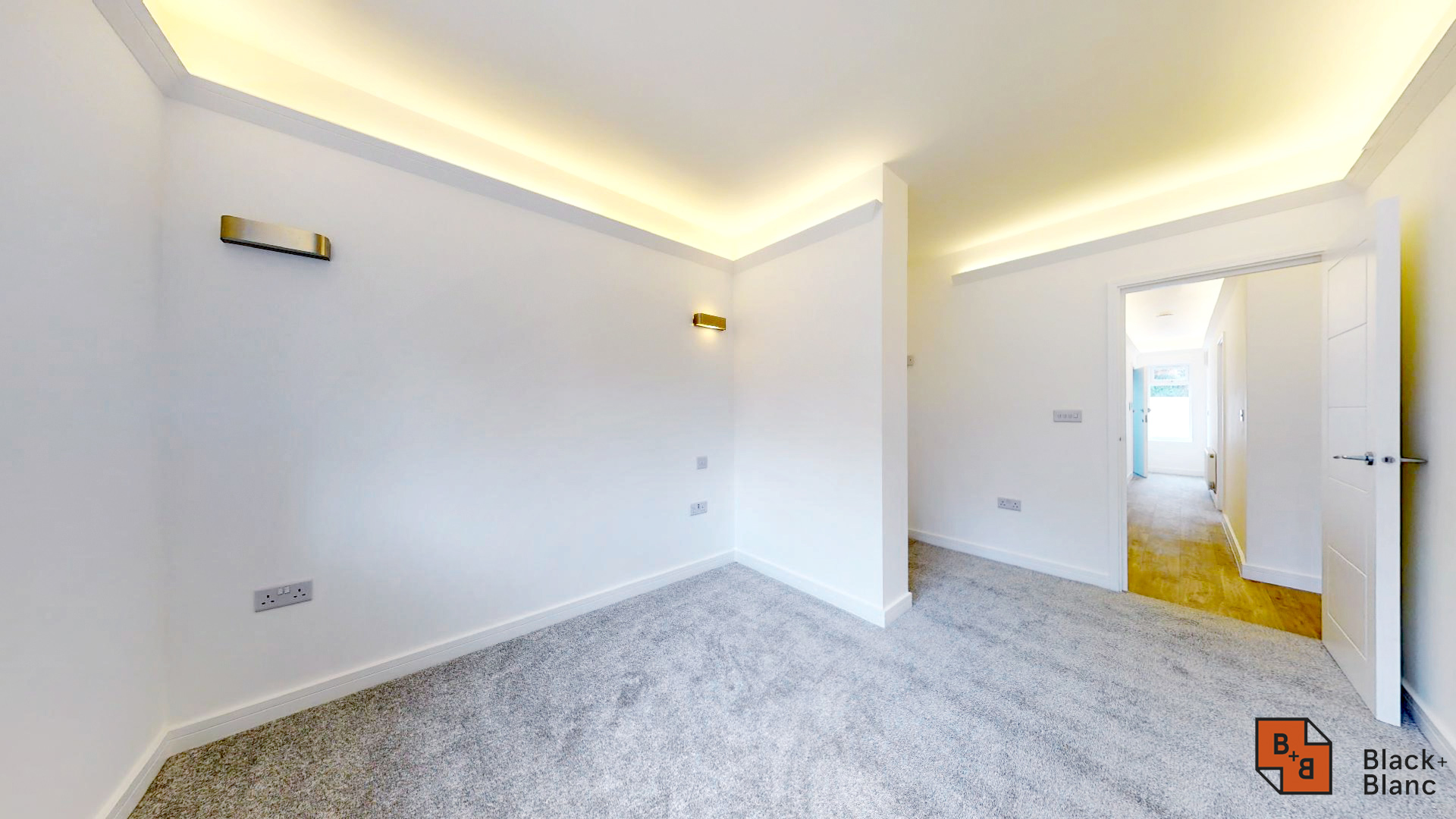 2 bed apartment for sale in Godstone Road, Whyteleafe  - Property Image 7