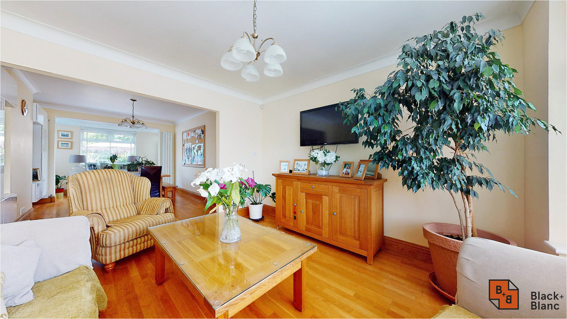5 bed house for sale in Manor Road, West Wickham, BR4