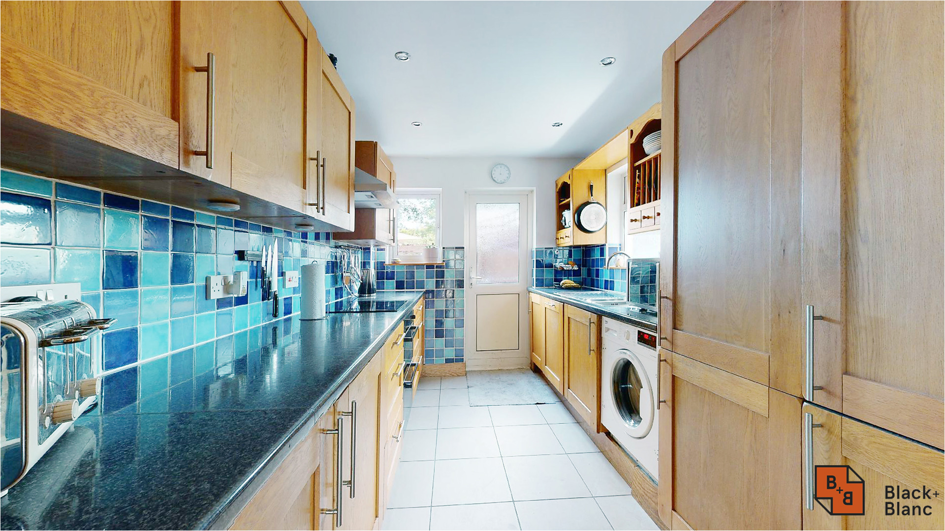 5 bed house for sale in Manor Road, West Wickham  - Property Image 5