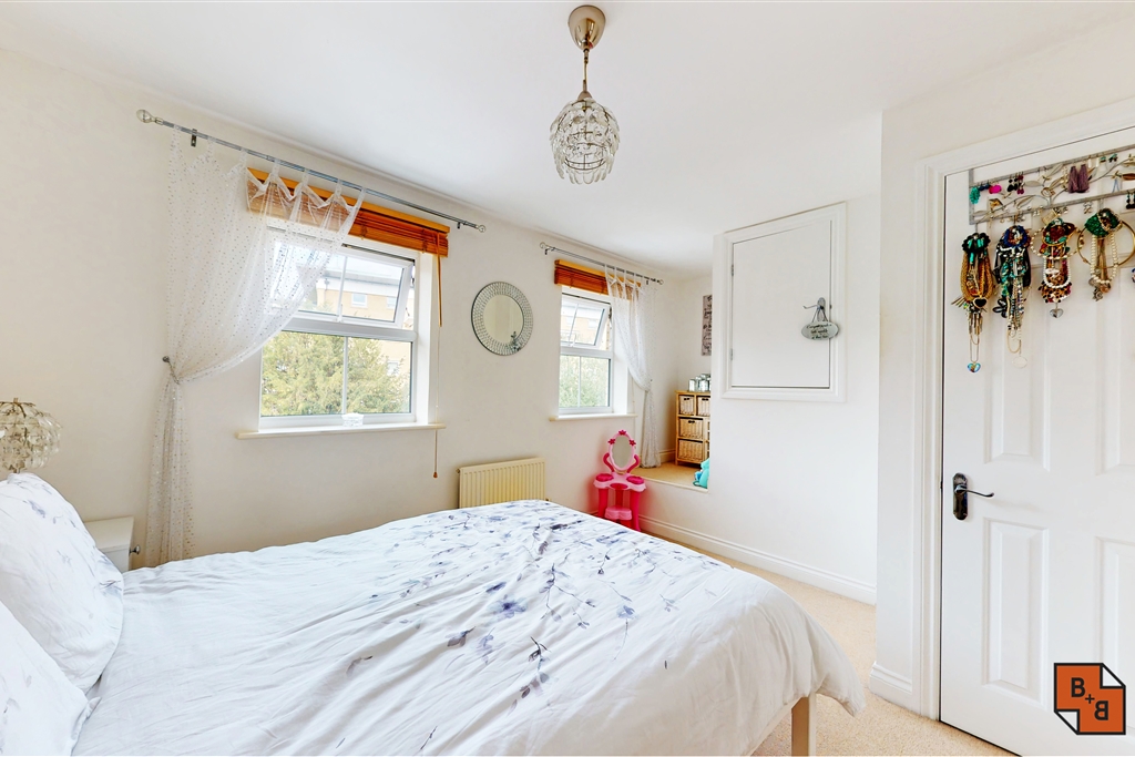 3 bed house for sale in Sparkes Close, Bromley  - Property Image 7