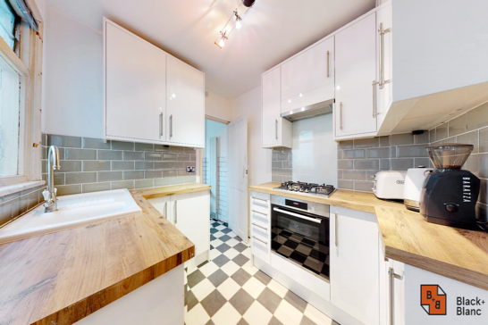 2 bed house for sale in Exeter Road, Croydon  - Property Image 6