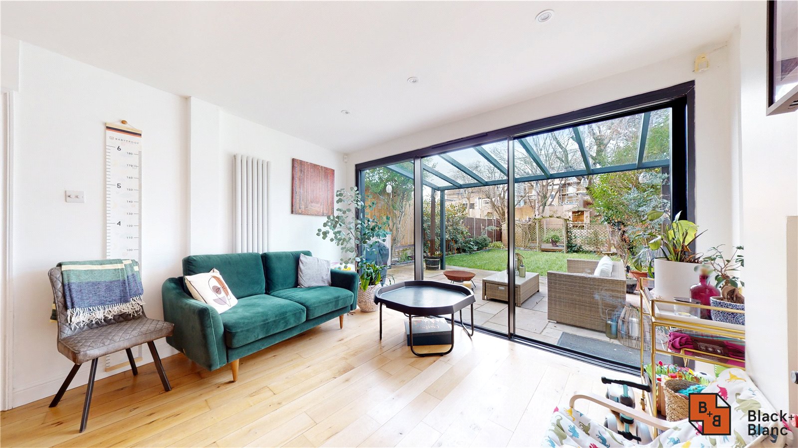 4 bed house for sale in Milton Road, Croydon - Property Image 1