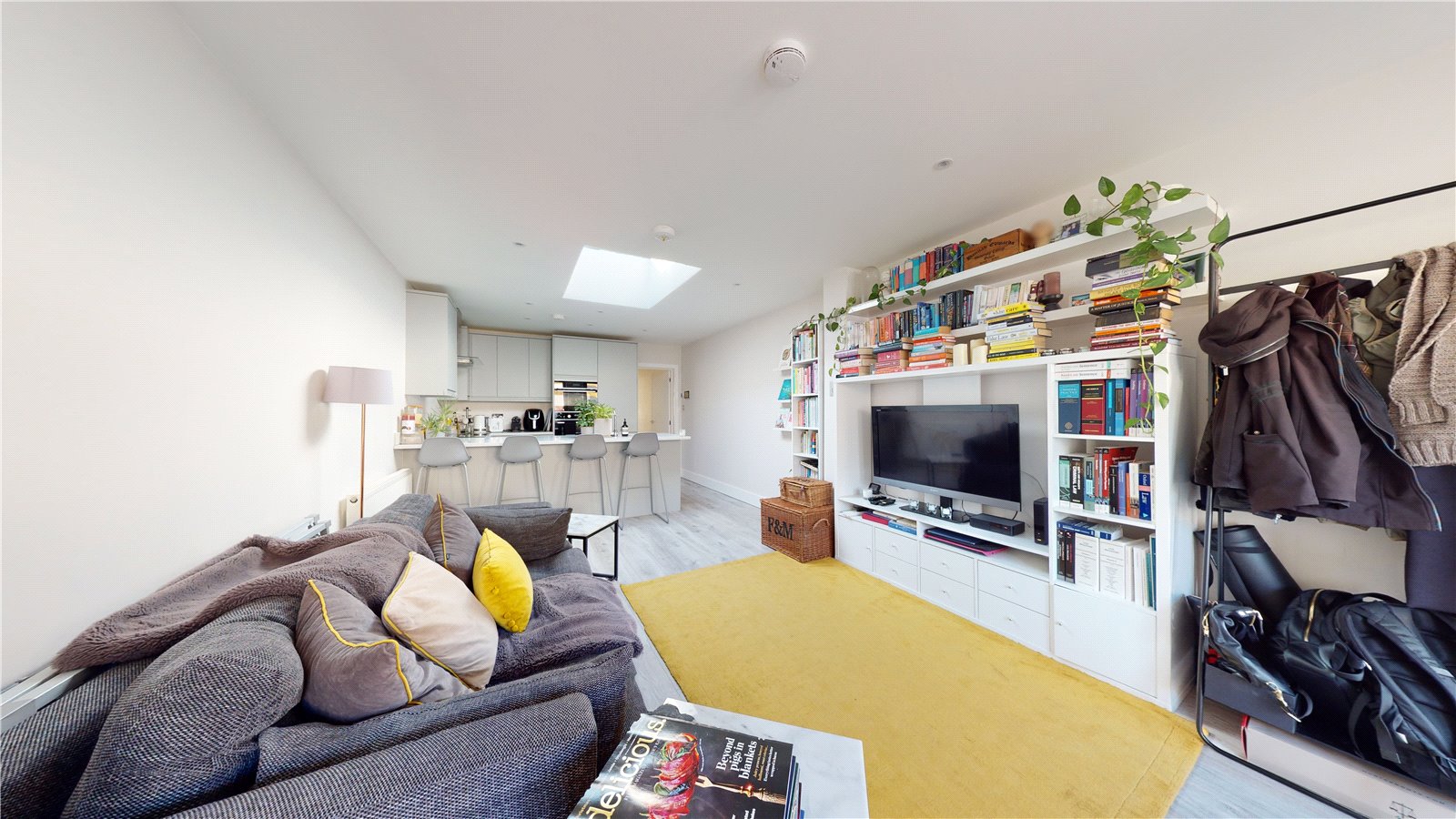 1 bed apartment to rent in Church Street, Croydon  - Property Image 1