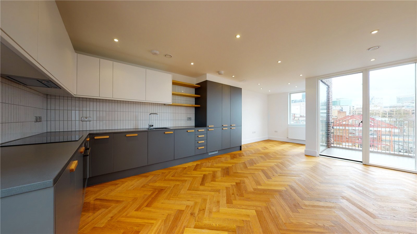 2 bed maisonette for sale in Macleane House, Croydon - Property Image 1