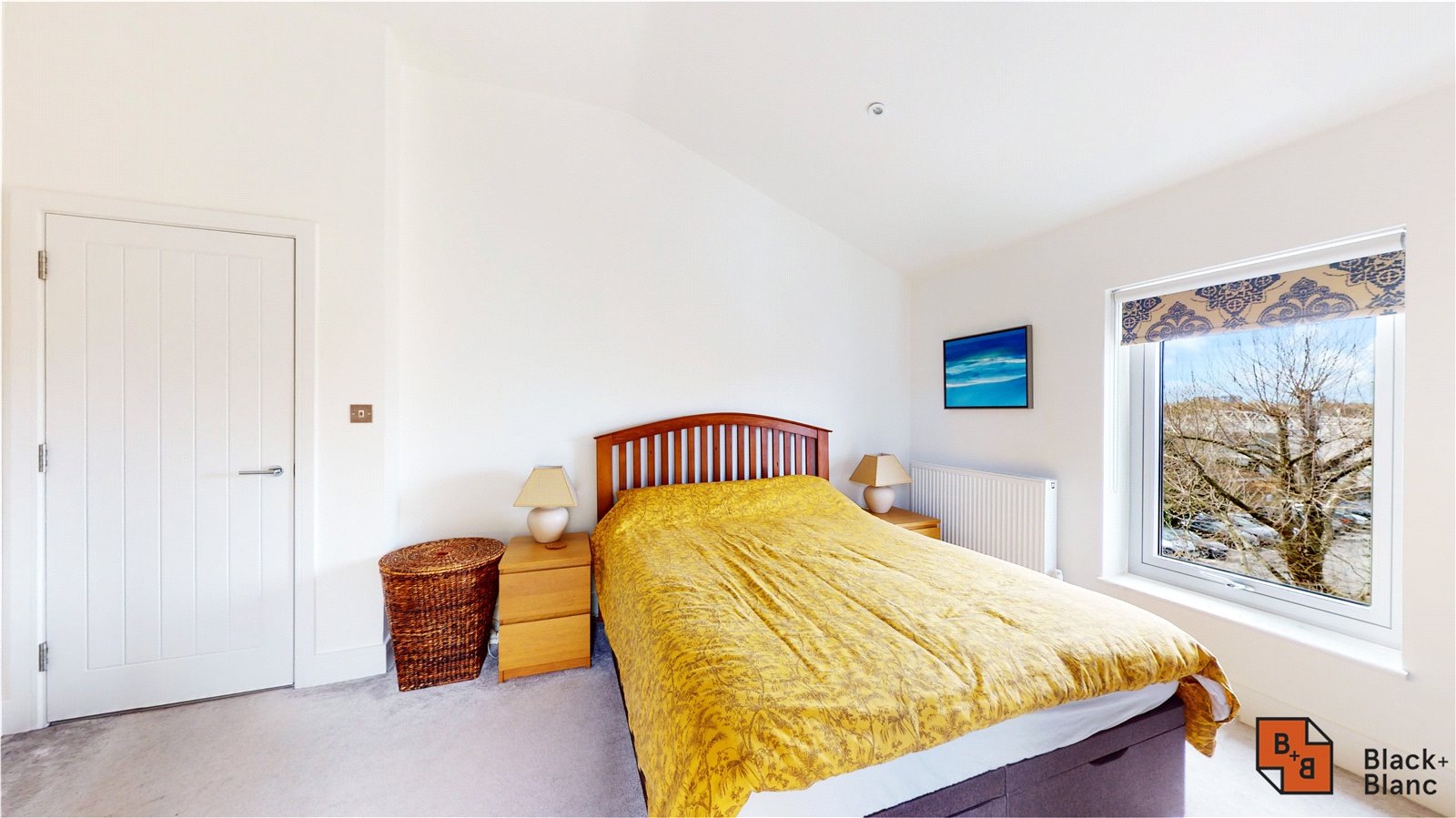 2 bed apartment for sale in Dagnall Park  - Property Image 6