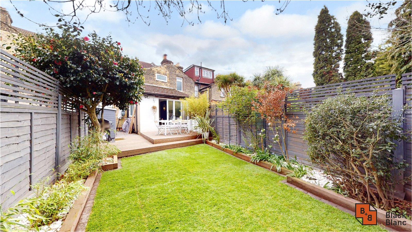 2 bed house for sale in Oval Road  - Property Image 16