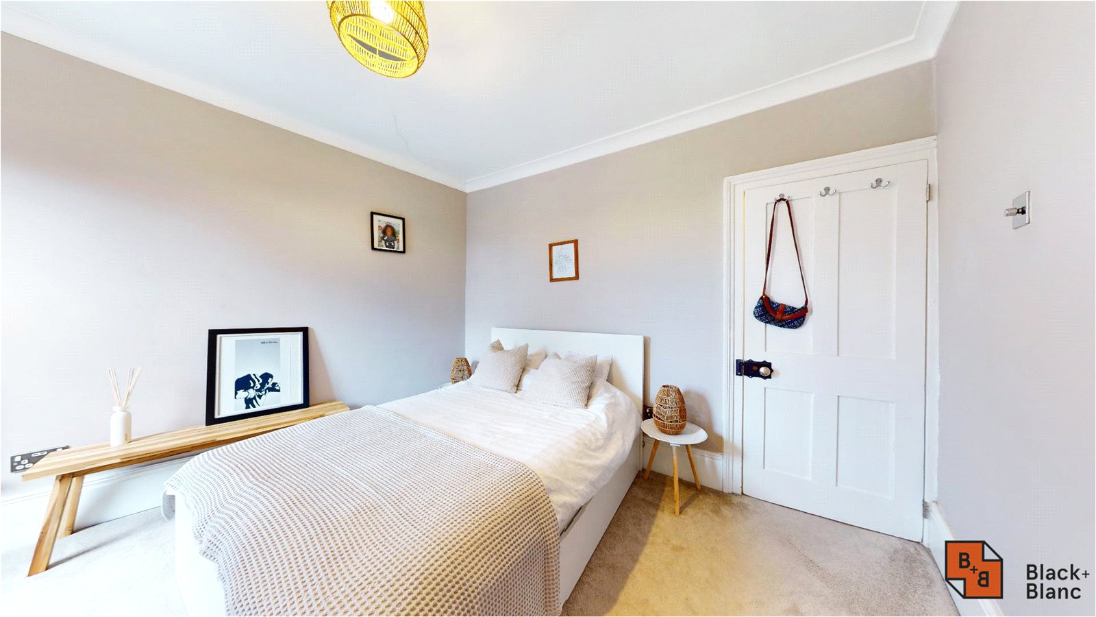 2 bed house for sale in Oval Road  - Property Image 10