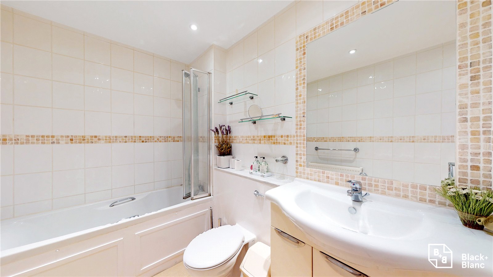 3 bed apartment for sale in Shortlands Road  - Property Image 10