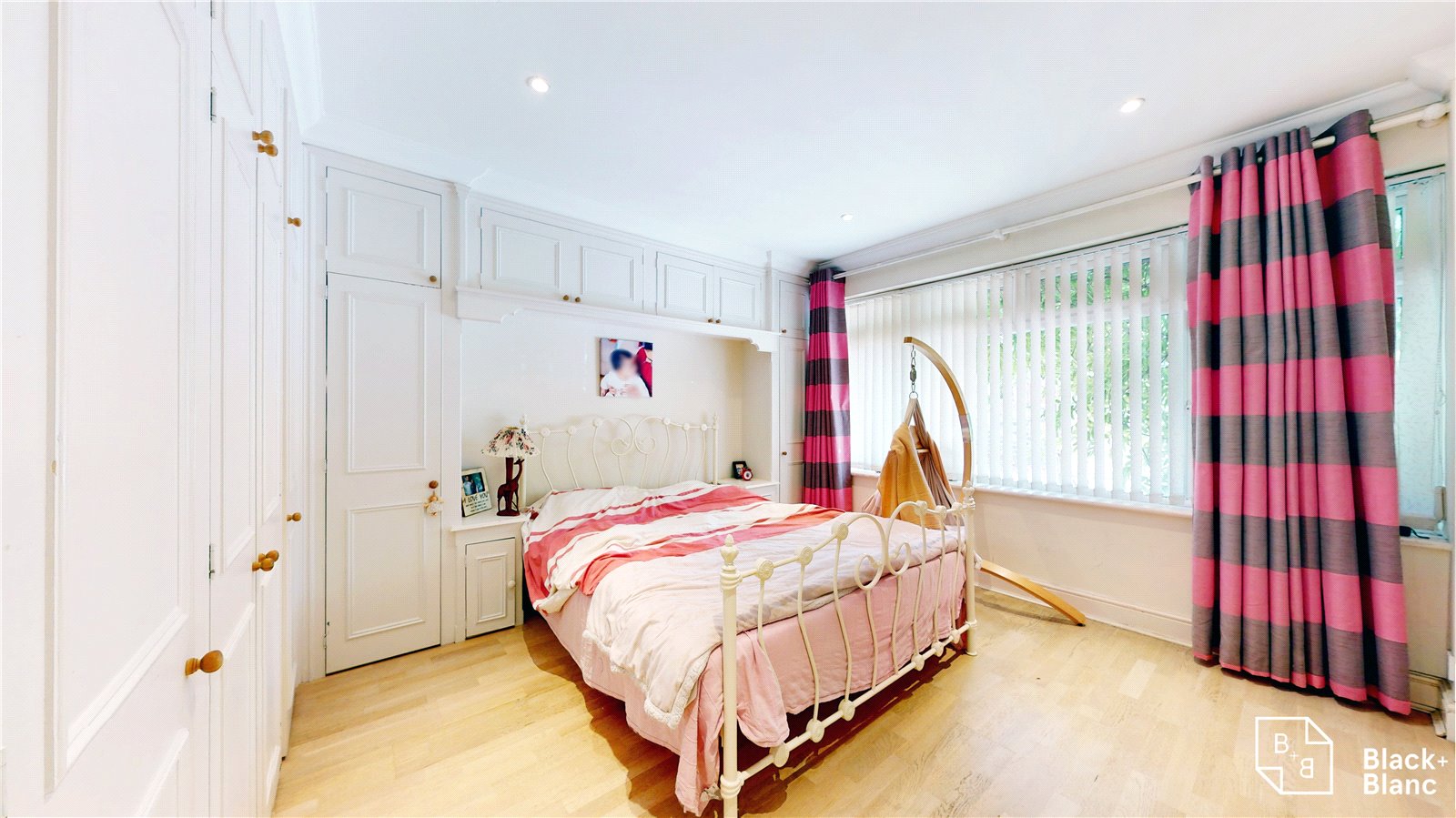 3 bed house for sale in Clarence Road  - Property Image 6