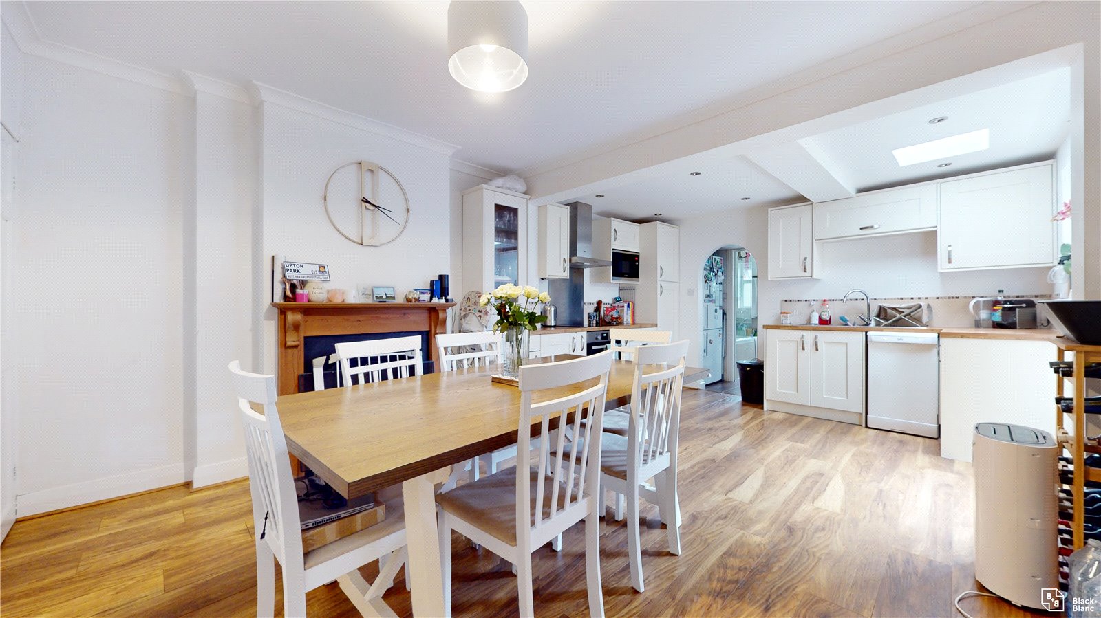 3 bed house to rent in Exeter Road - Property Image 1
