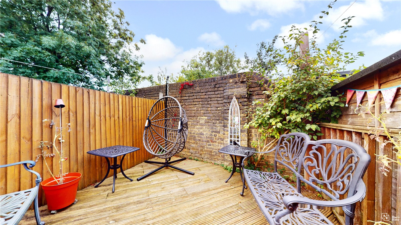 3 bed house for sale in Ravenswood Road  - Property Image 11
