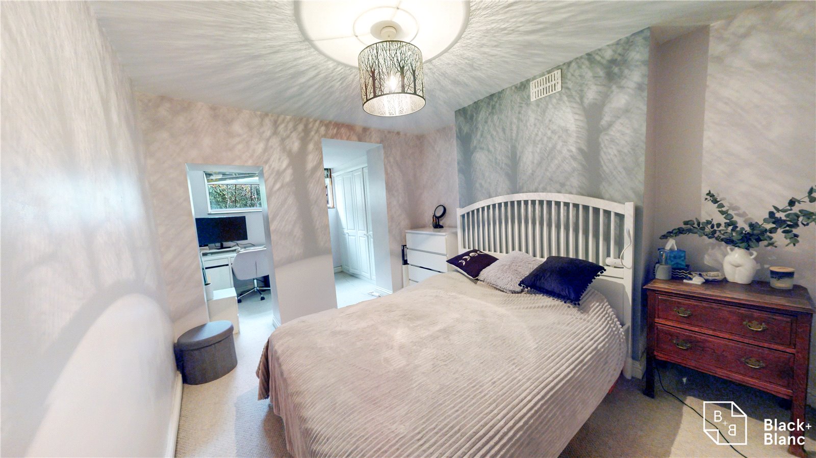 2 bed apartment for sale in Dagnall Park, Selhurst  - Property Image 3