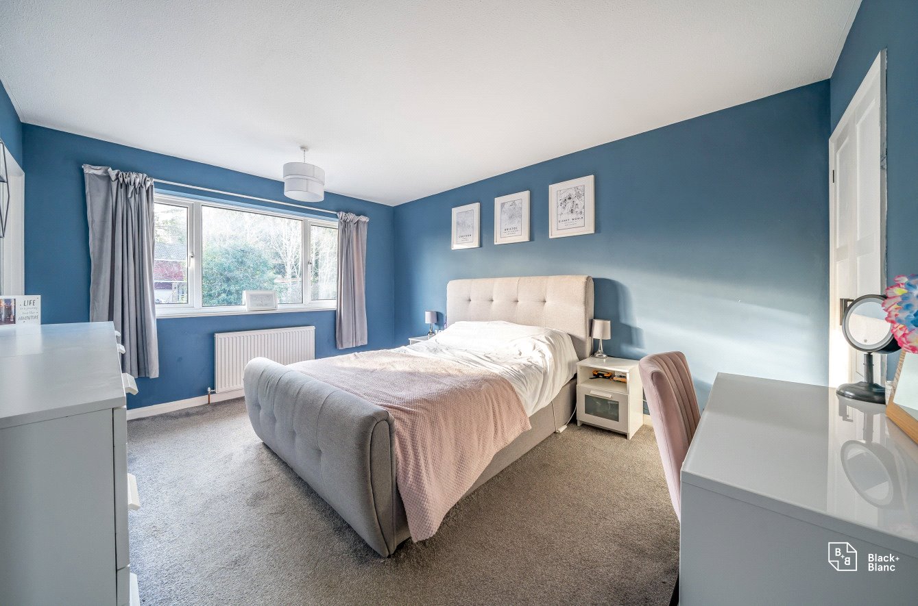 4 bed house for sale in Boundary Way, Addington Village  - Property Image 10