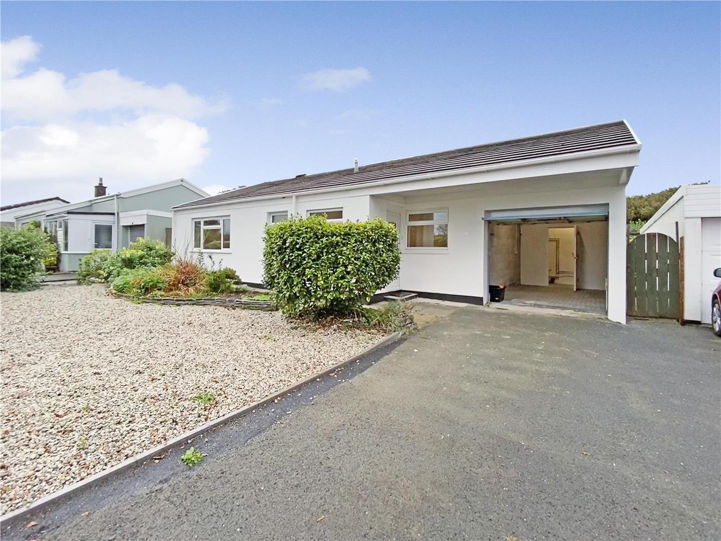 3 bed bungalow to rent in Valley View, Bodmin  - Property Image 1