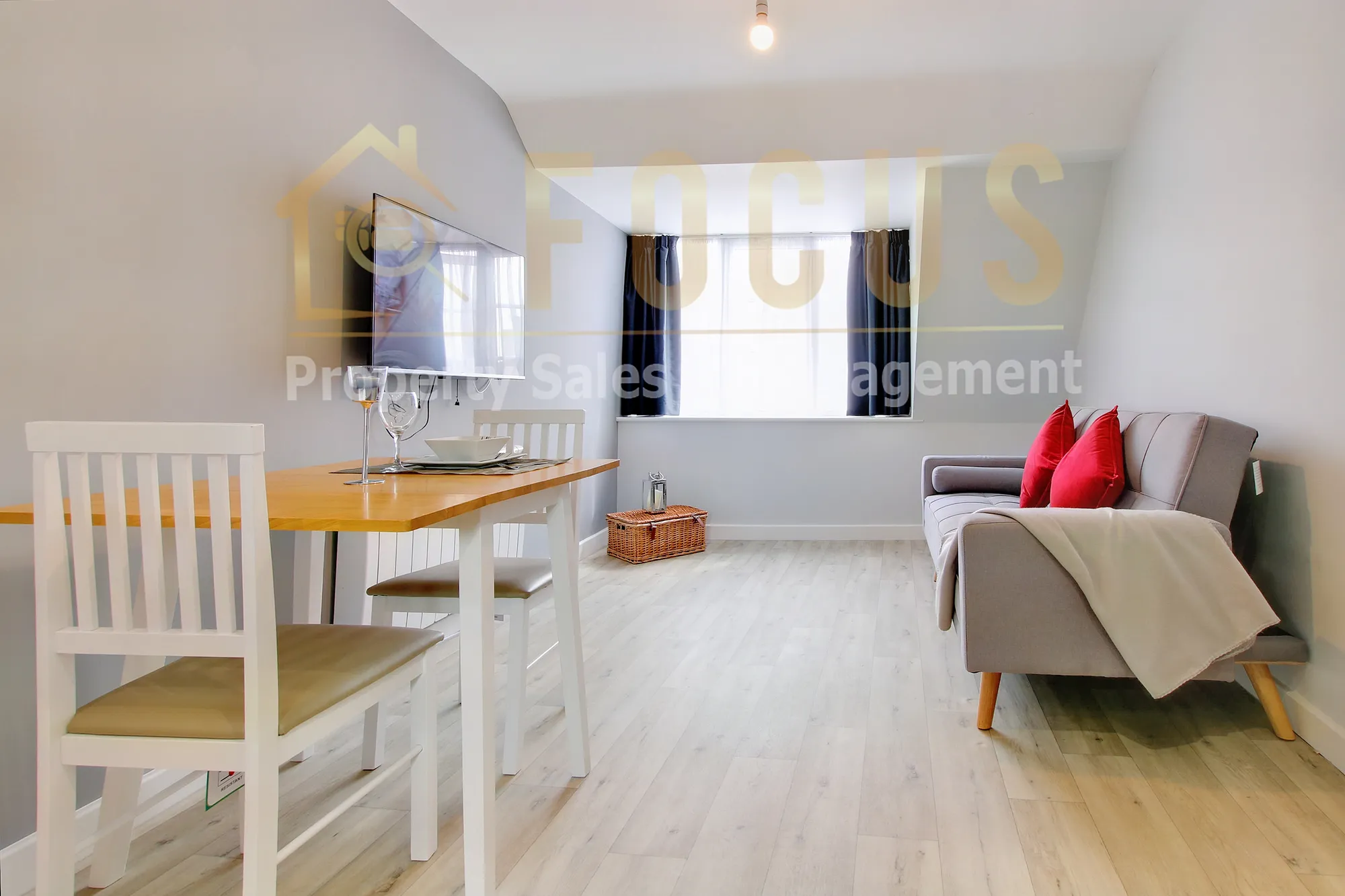1 bed flat to rent in Clarendon Park Road, Leicester - Property Image 1