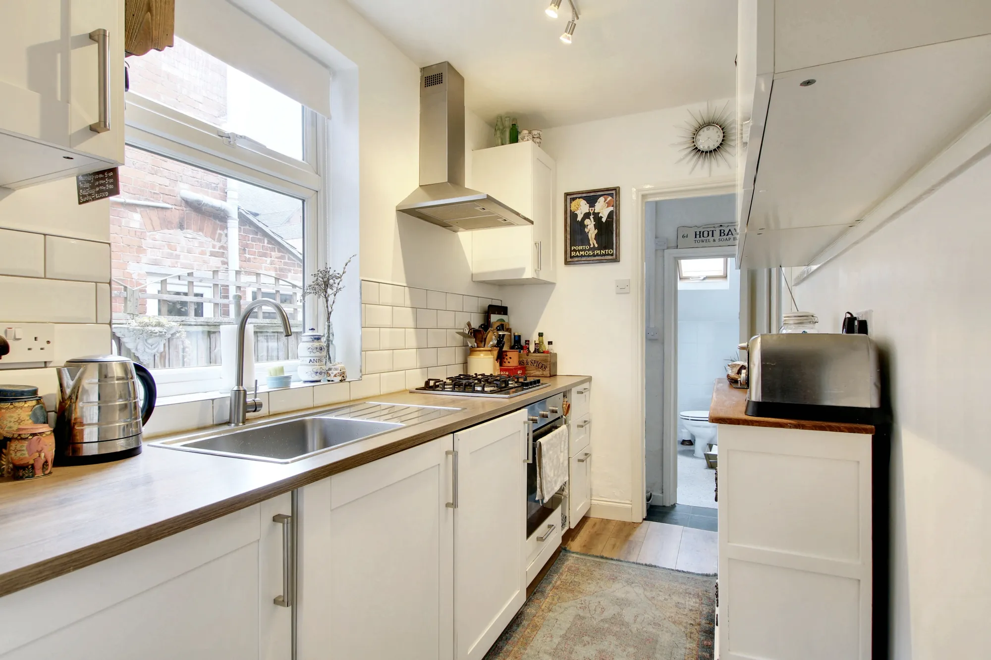 2 bed end of terrace house for sale in Montague Road, Leicester  - Property Image 3