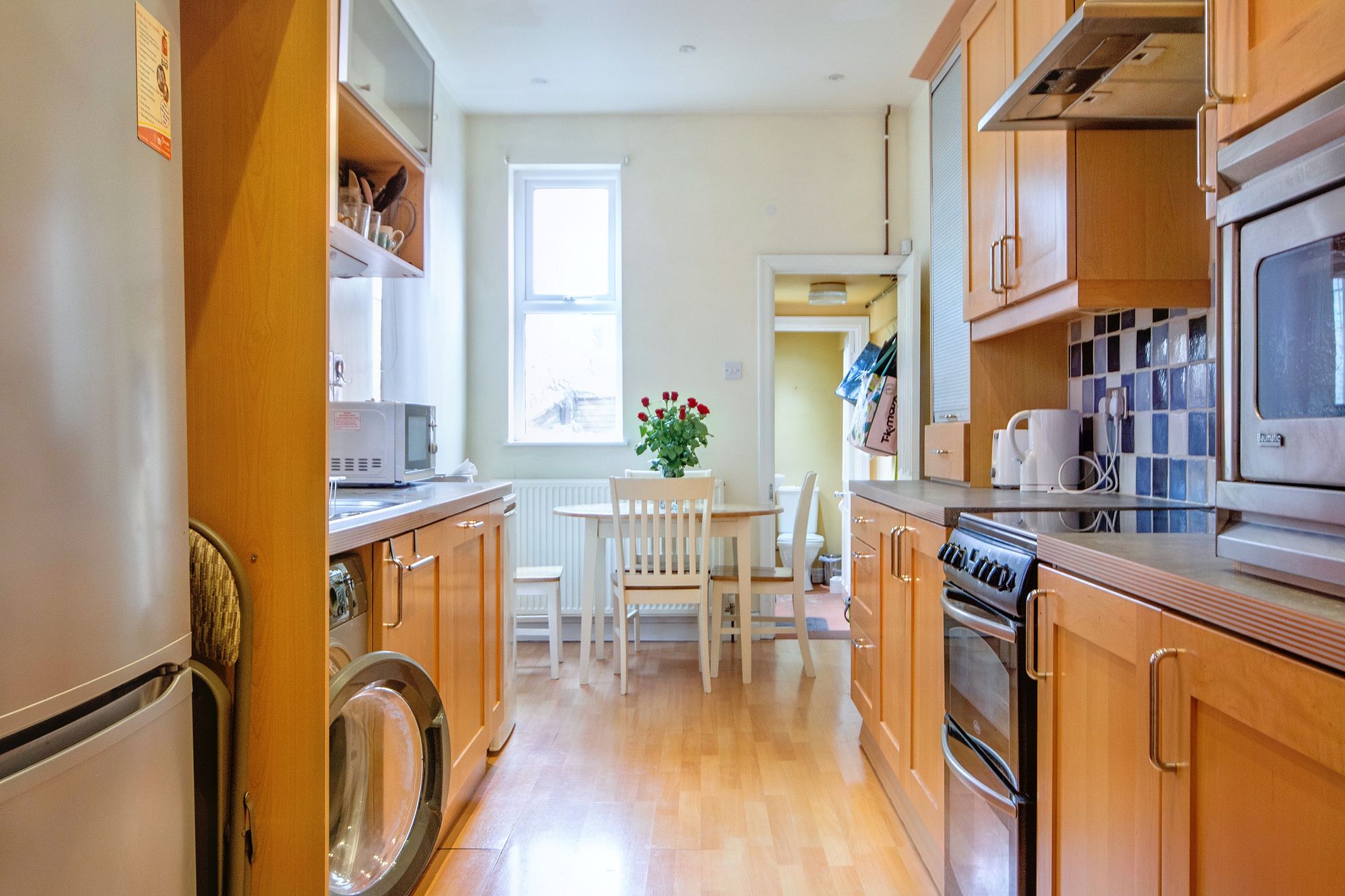 5 bed mid-terraced house to rent in Thurlow Road, Leicester  - Property Image 5