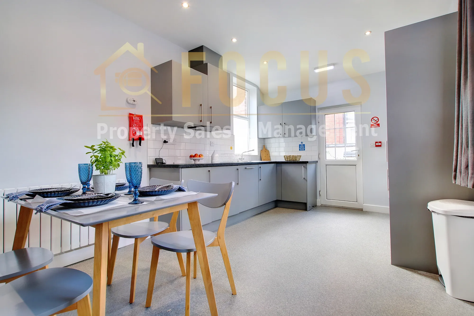4 bed end of terrace house to rent in St. Leonards Road, Leicester - Property Image 1