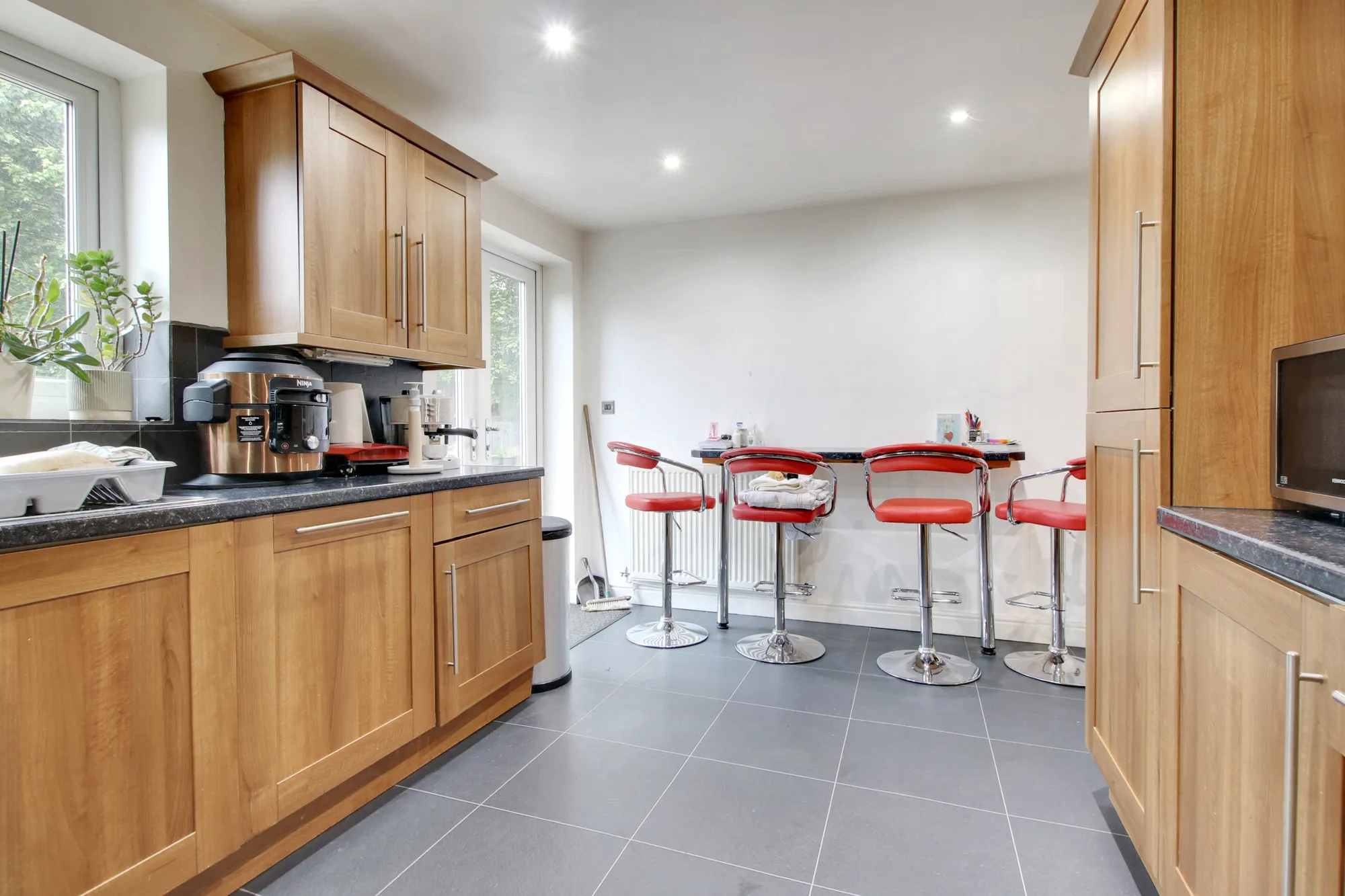 5 bed detached house to rent in Vicarage Lane, Leicester  - Property Image 9