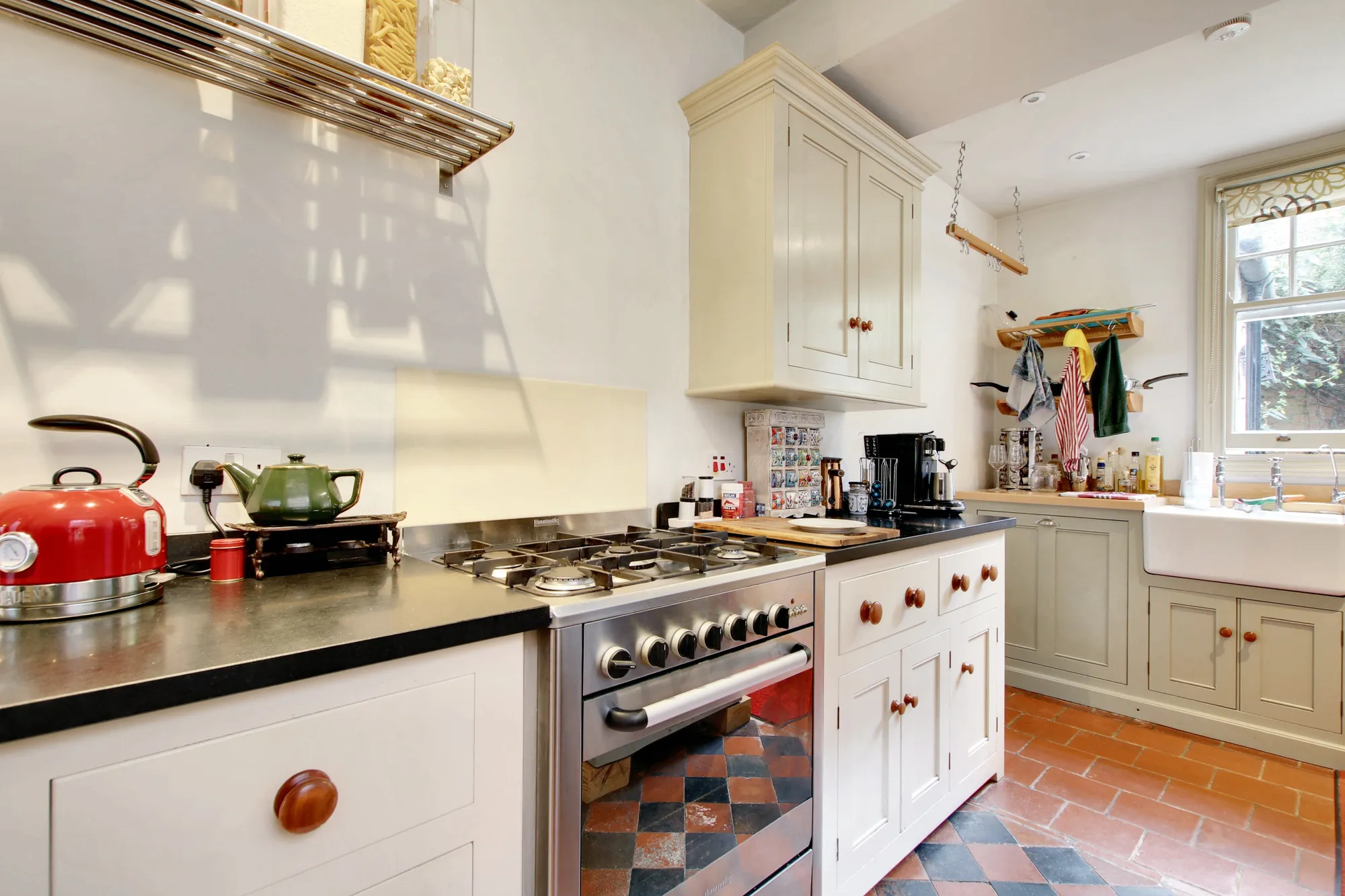 3 bed mid-terraced house to rent in Victoria Avenue, Leicester  - Property Image 4